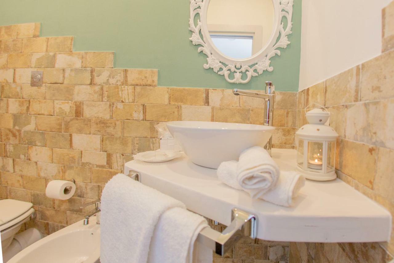 Civico 364 Bed & Breakfast Наполи Екстериор снимка